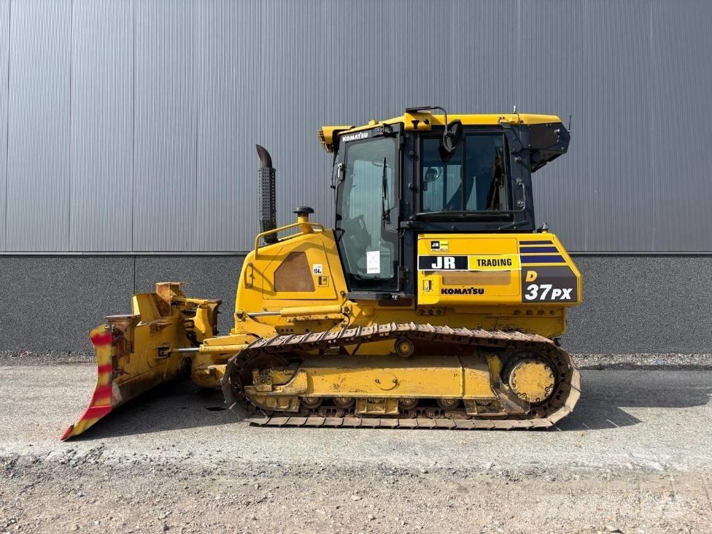 Komatsu D37 PX-23 Rupsdozers