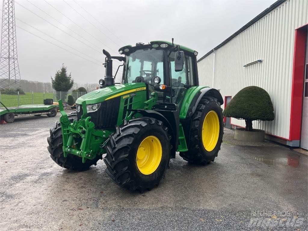 John Deere 6120M Tractoren