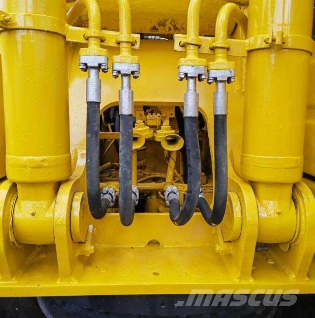 Komatsu PC220-8 Rupsgraafmachines