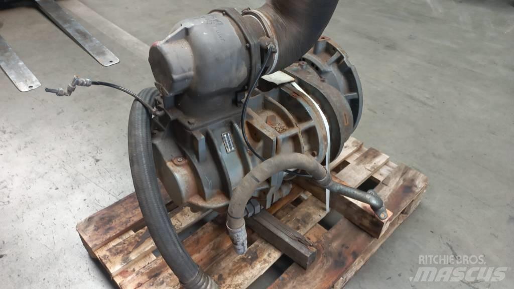 Atlas Copco XAMS 407 Compressors