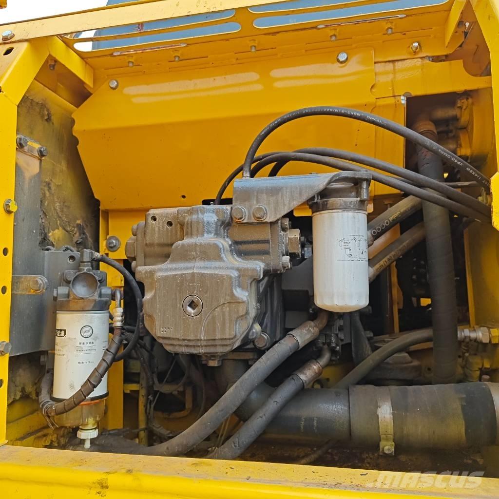 Komatsu PC 240 LC-8 Rupsgraafmachines