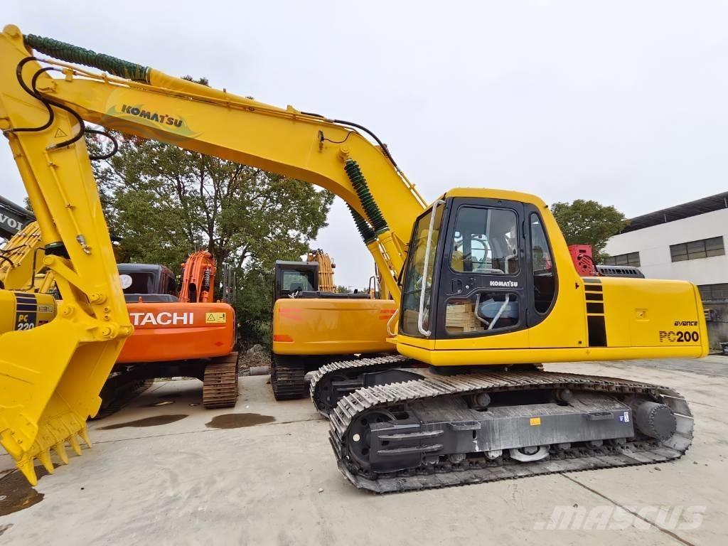 Komatsu PC 200-6 Rupsgraafmachines