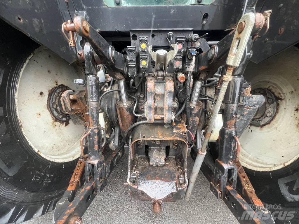 Valtra M 150-4 Tractoren