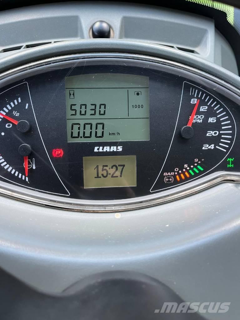 CLAAS Axion 800 CIS Tractoren