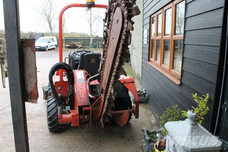 Ditch Witch RT 40 Sleuvengravers