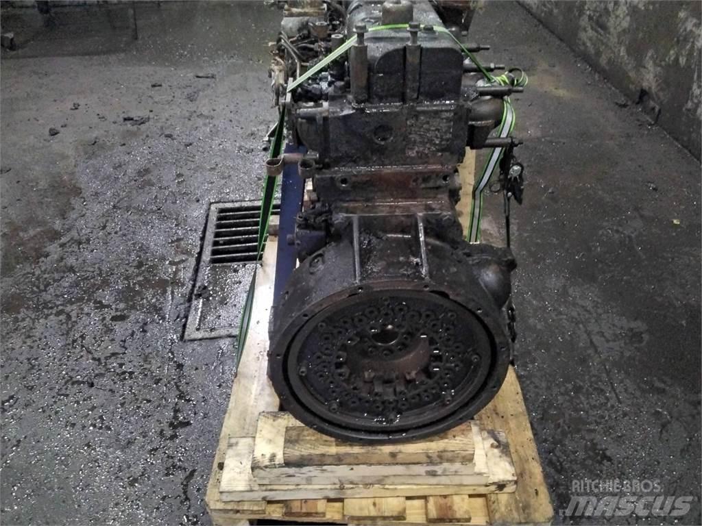 Sisu Komatsu 895 Motoren