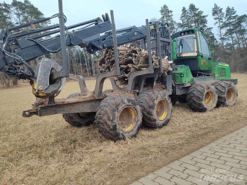 John Deere 1010 E Uitrijwagens