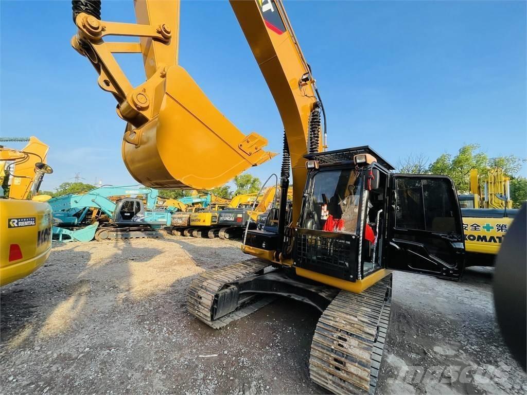 CAT 320D2L Rupsgraafmachines