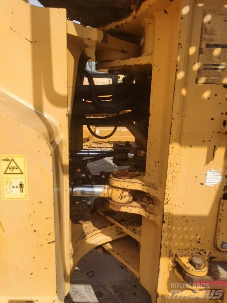 Komatsu WA 500-3 Wielladers