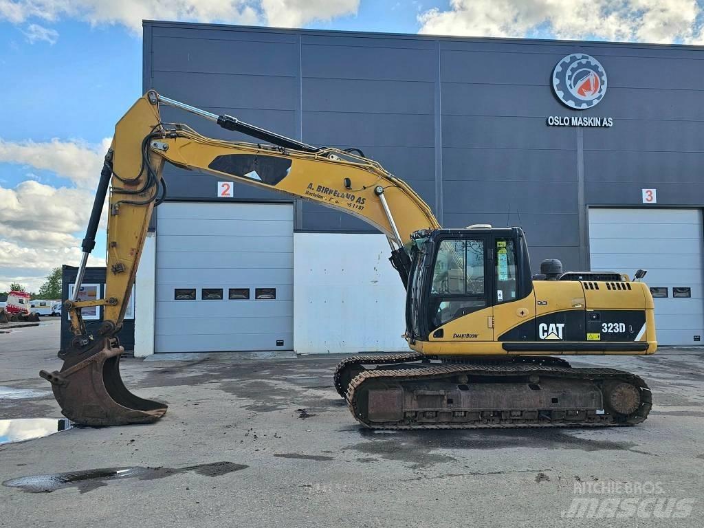 CAT 323 D L Rupsgraafmachines