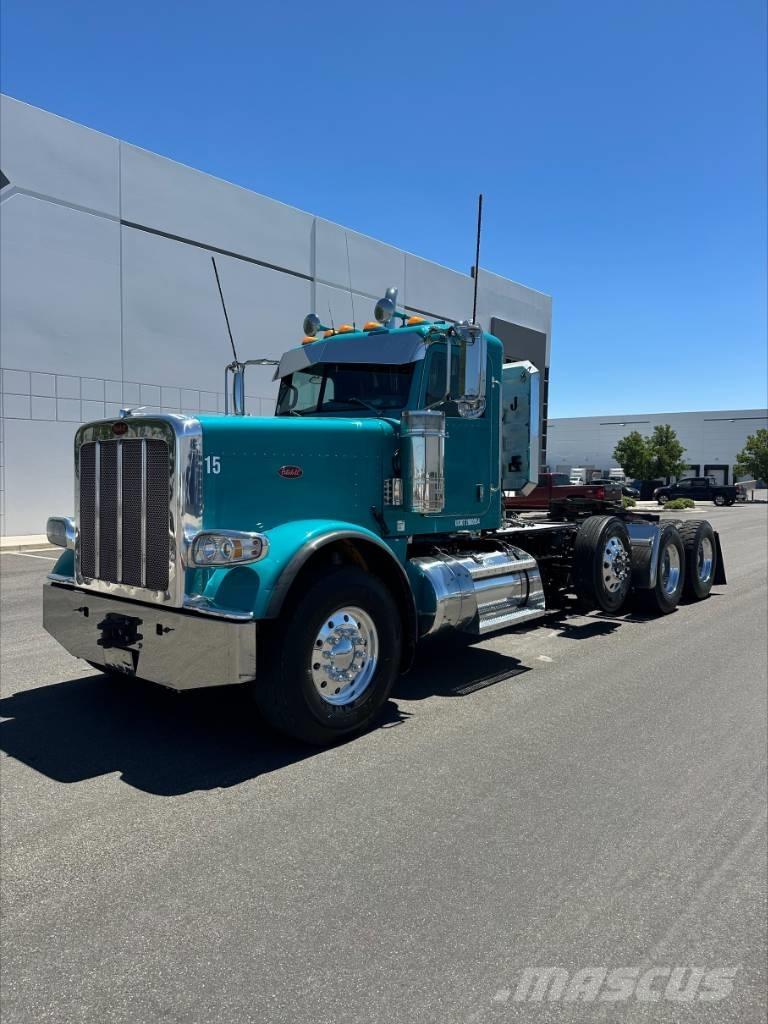 Peterbilt 388 Trekkers