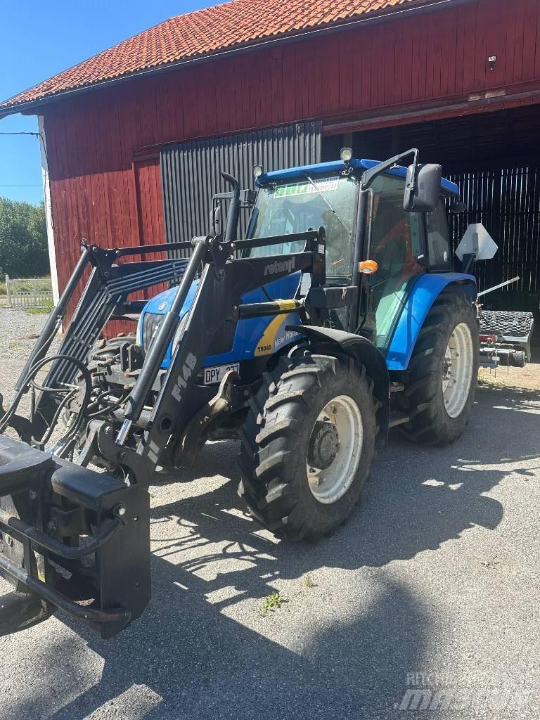 New Holland T 5040 Tractoren