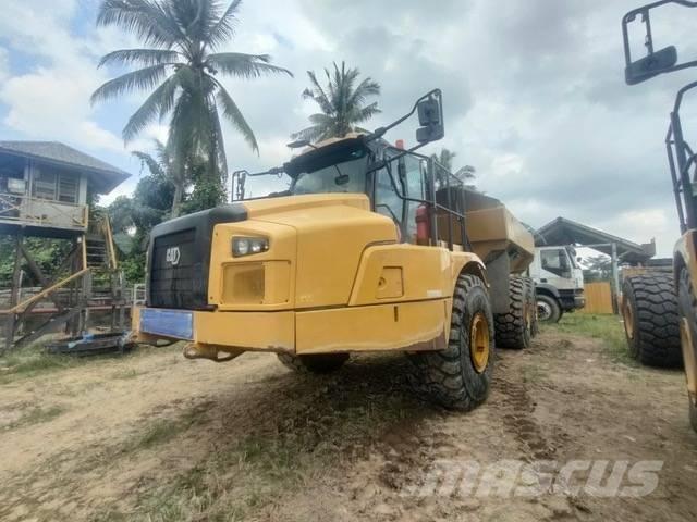CAT 745 Knik dumptrucks