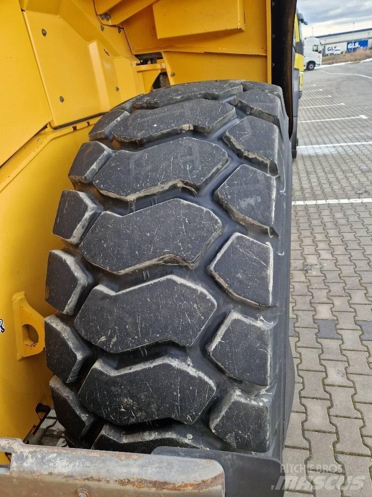 Volvo L 180 H Wielladers