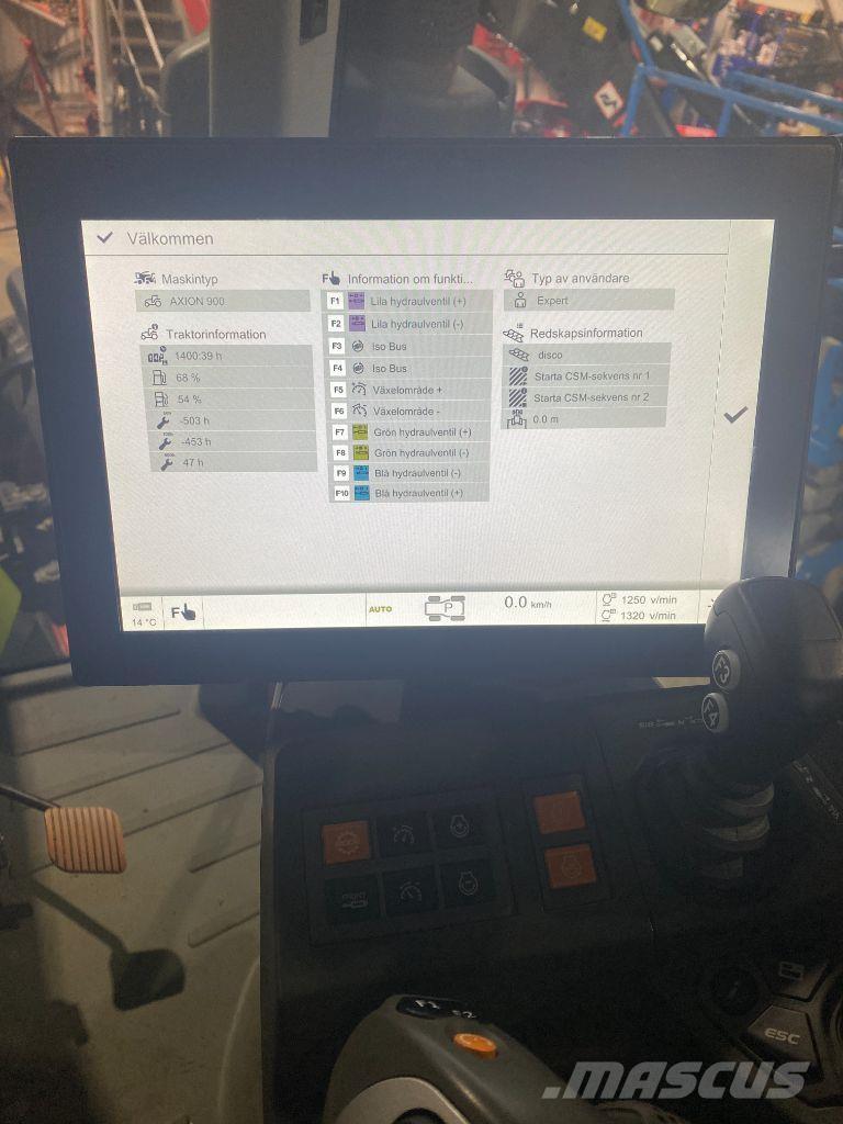 CLAAS Axion 930 Tractoren