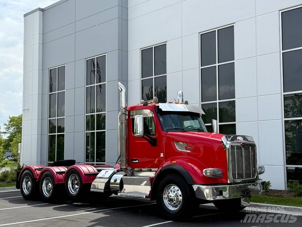 Peterbilt 567 Trekkers