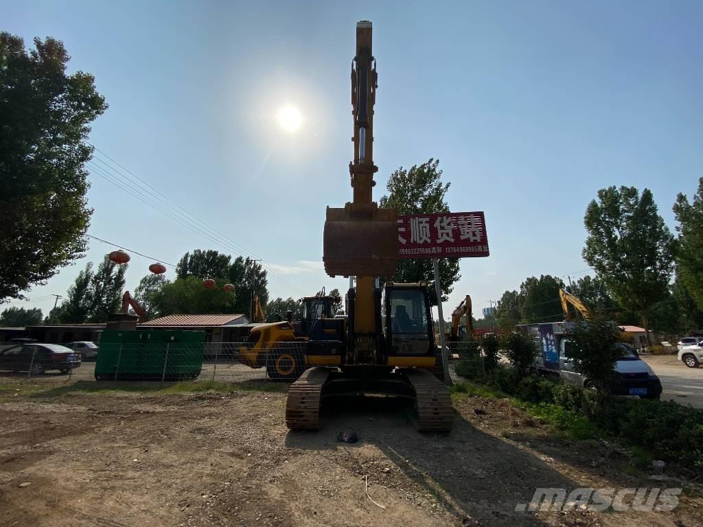 CAT 324D Rupsgraafmachines