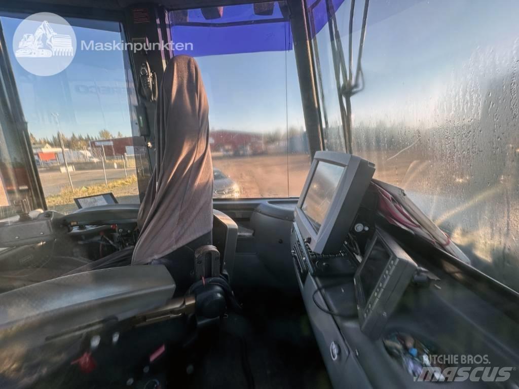 Valmet 890.3 Uitrijwagens