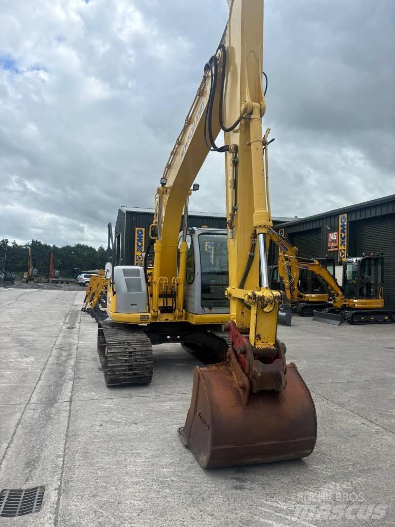 New Holland E 135 SR Rupsgraafmachines