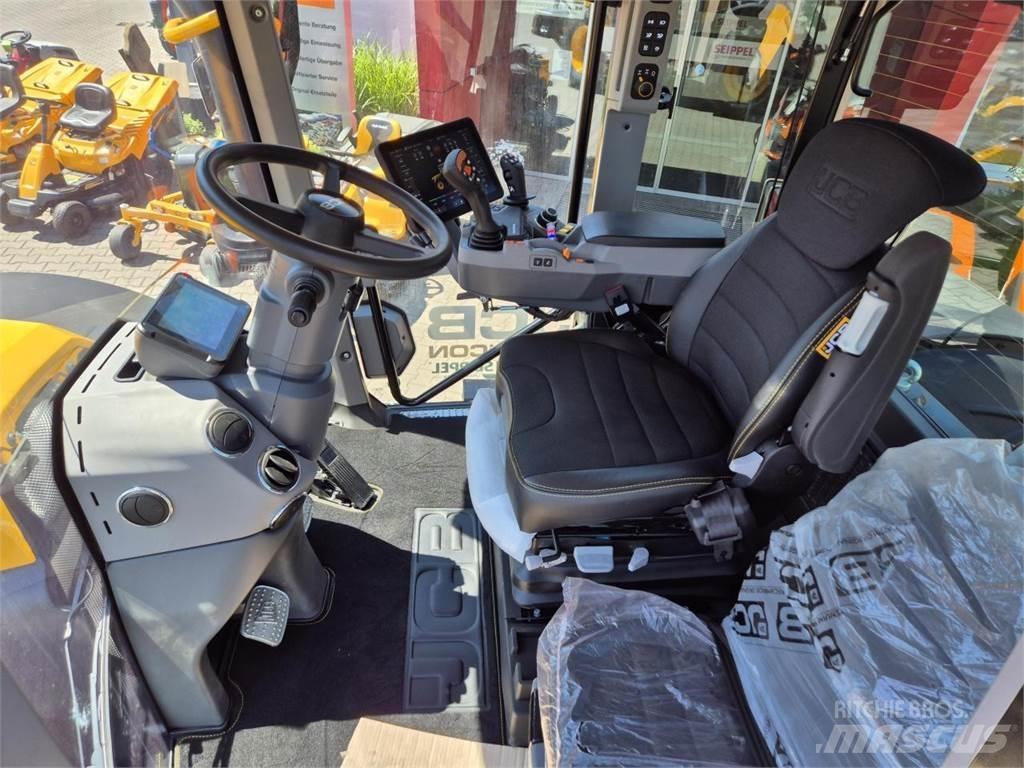 JCB FASTRAC 4220 Tractoren