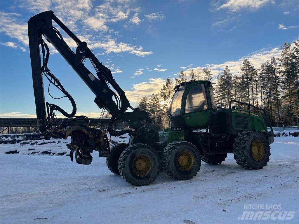 John Deere 1270E Harvesters