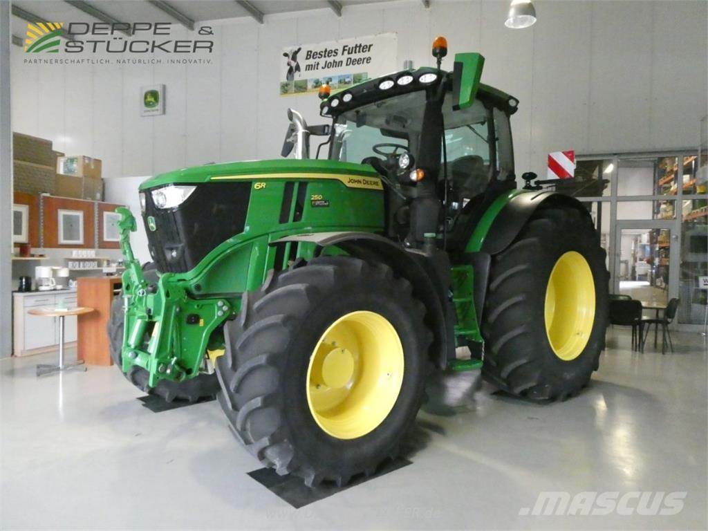 John Deere 6R 250 Tractoren