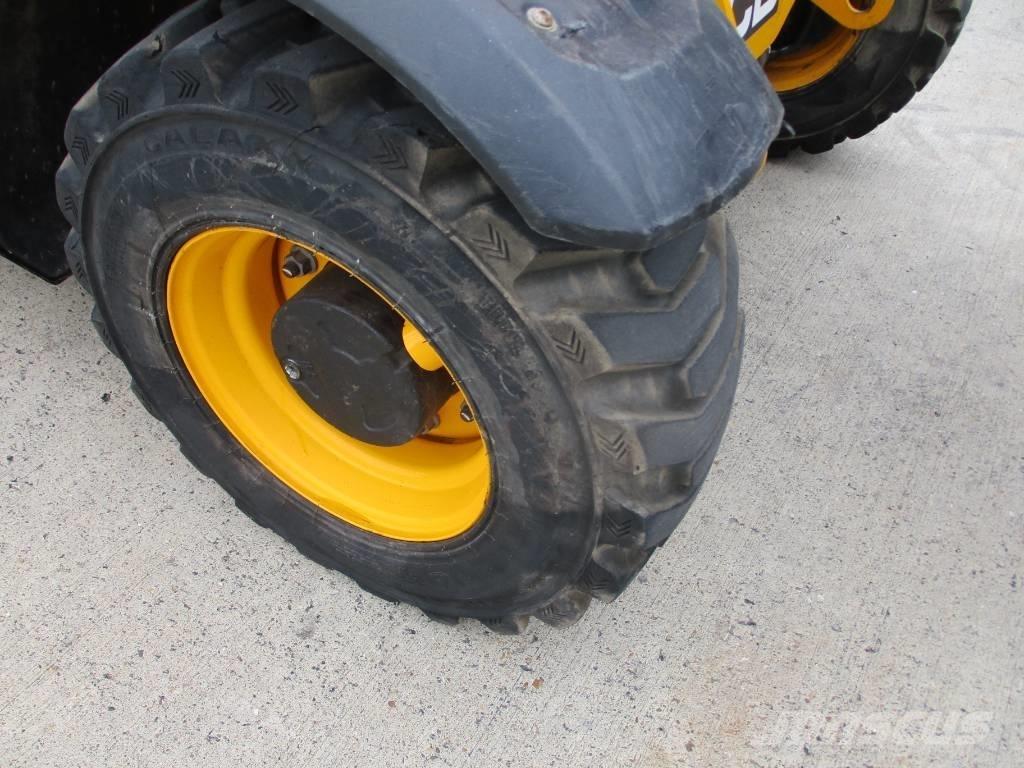 JCB 525-60 (873) Verreikers