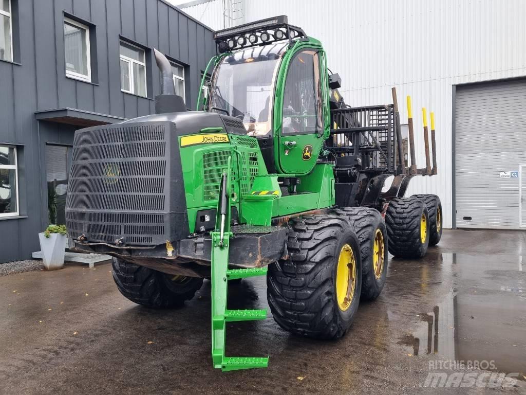 John Deere 1210 G Uitrijwagens