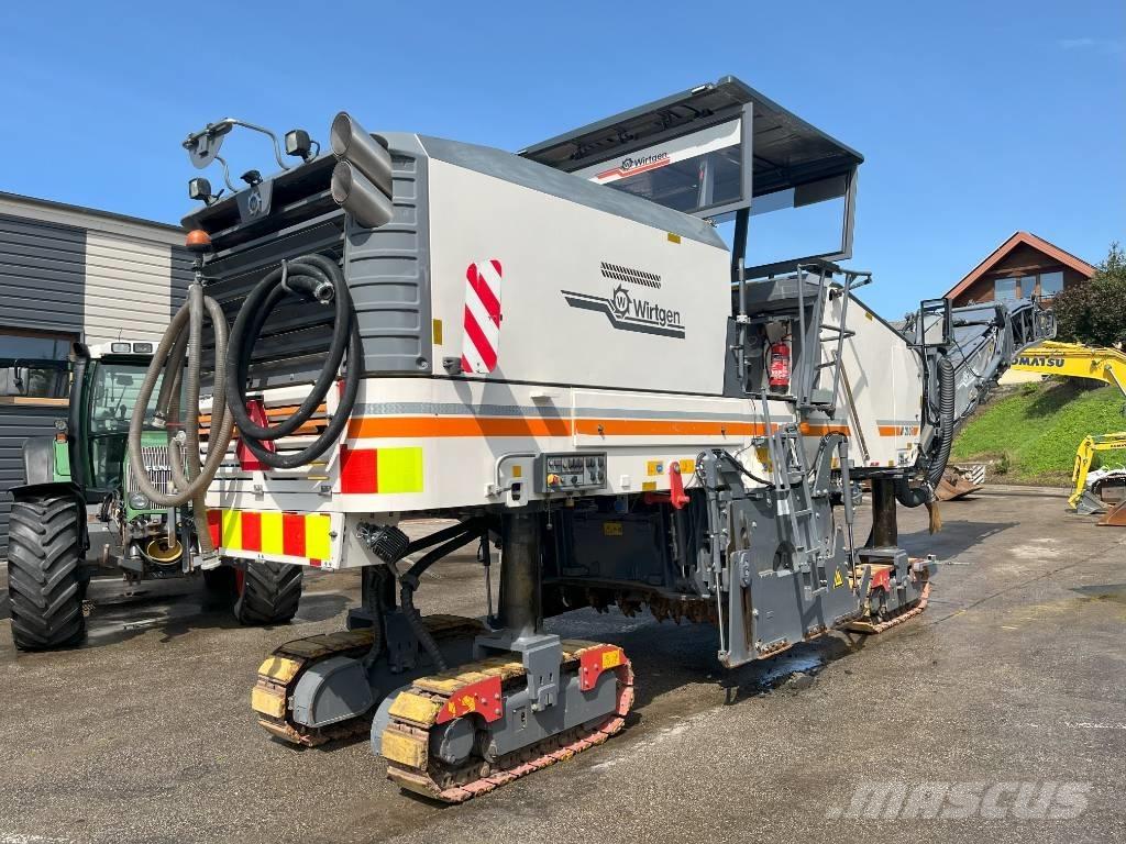 Wirtgen W 210i Asfaltfrezen