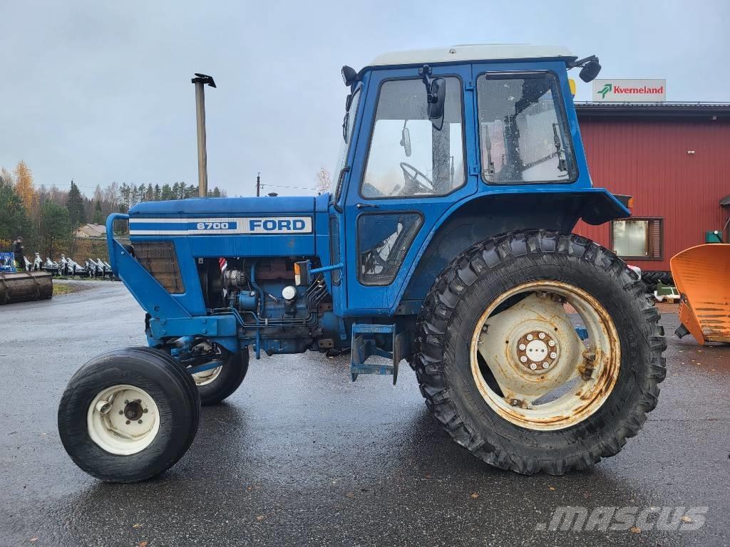 Ford 6700 Tractoren