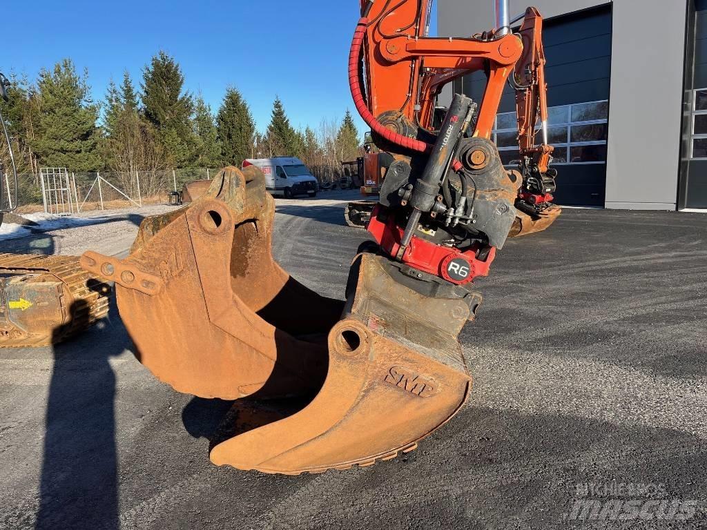 Hitachi ZX 210 LC-6 Rupsgraafmachines