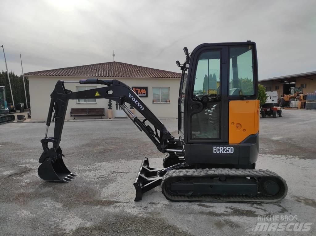 Volvo ECR 25 D Minigraafmachines < 7t