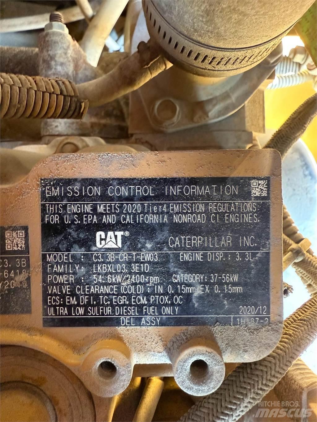 CAT 906M Wielladers