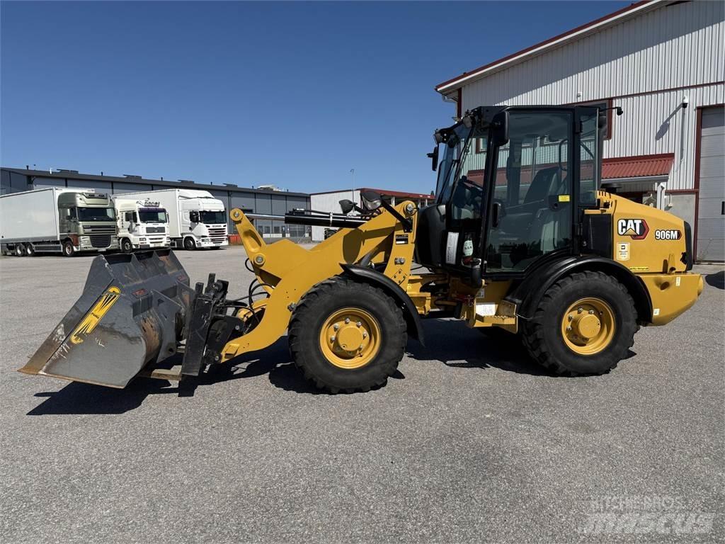 CAT 906M Wielladers