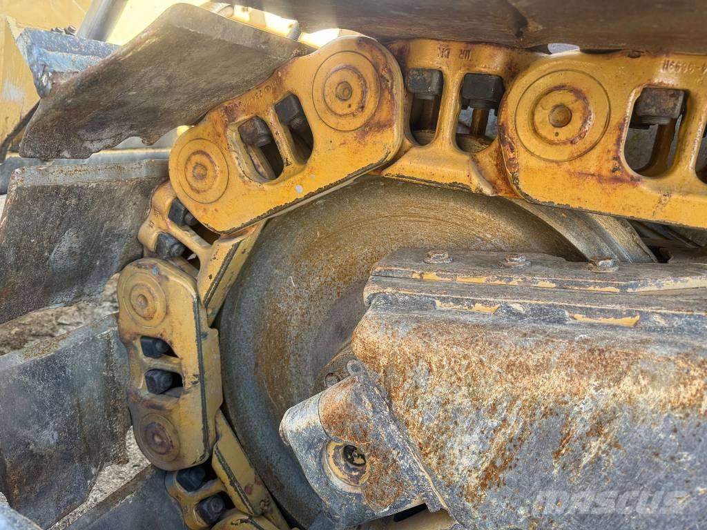 CAT D 6 T XL Rupsdozers