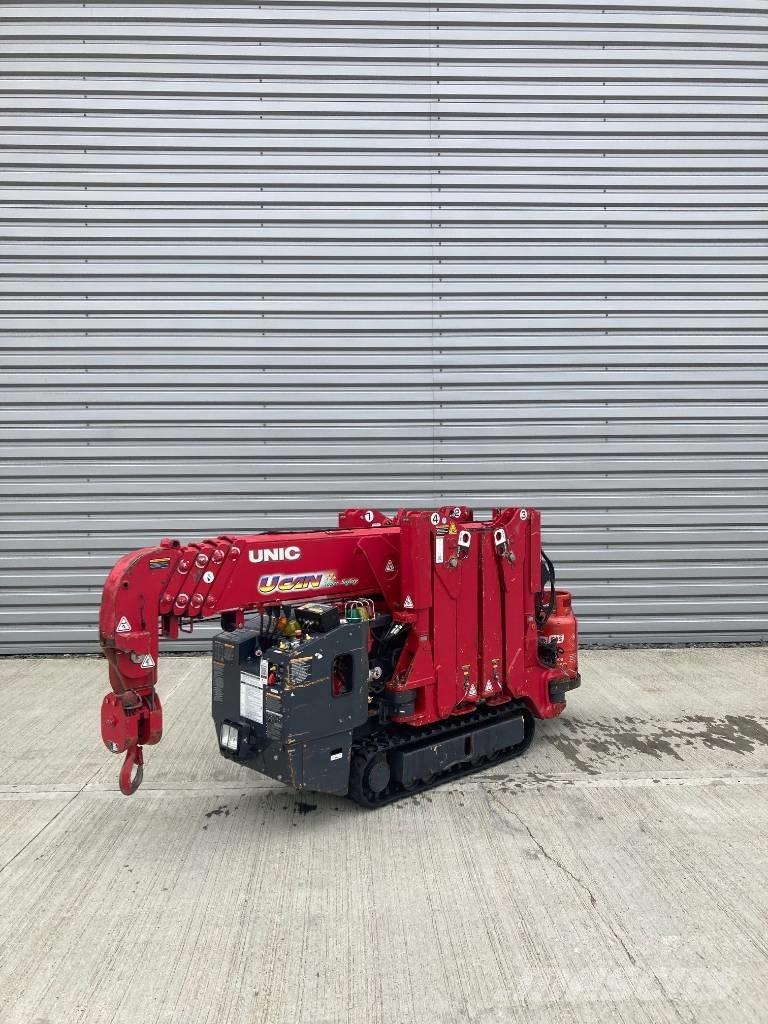 Unic URW-295 Minikranen