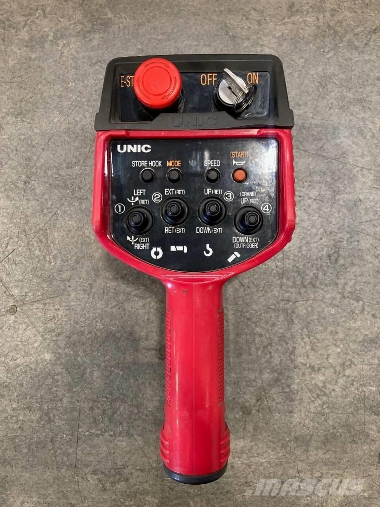 Unic URW-295 Minikranen