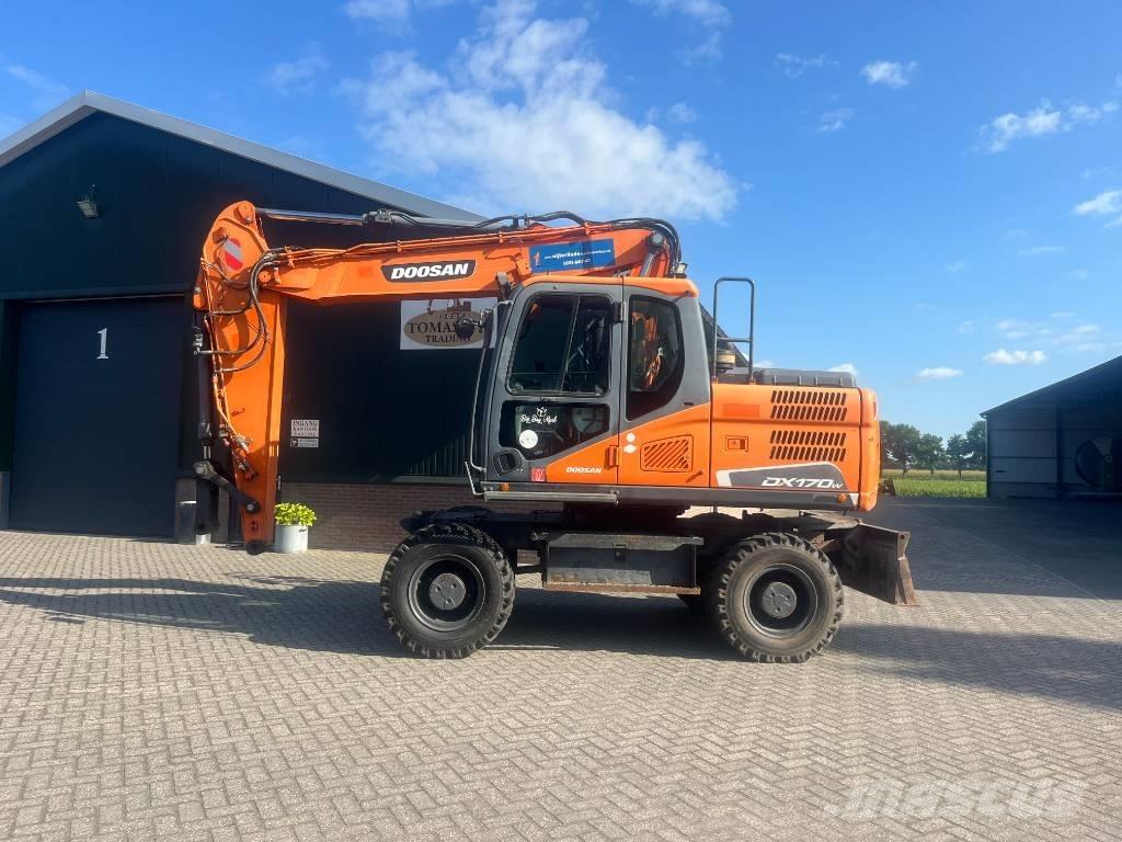 Doosan DX 170 W-5 Wielgraafmachines