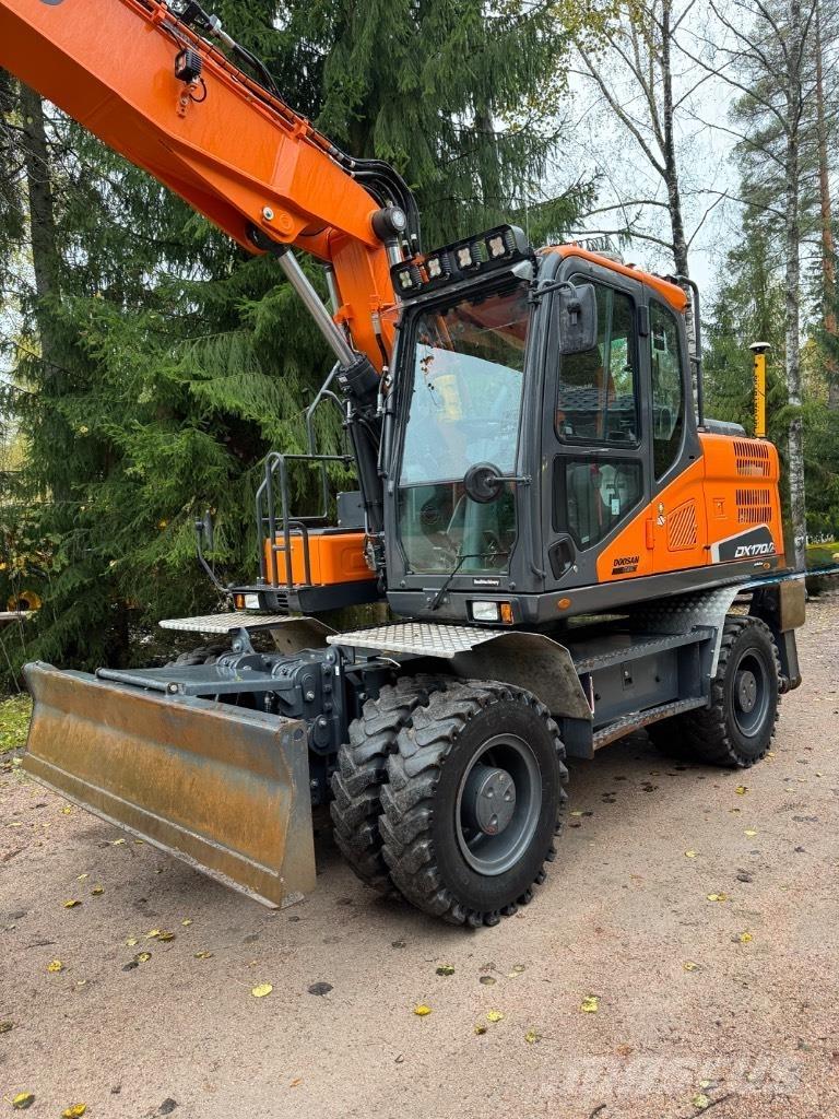 Doosan DX 170 W-5 Wielgraafmachines
