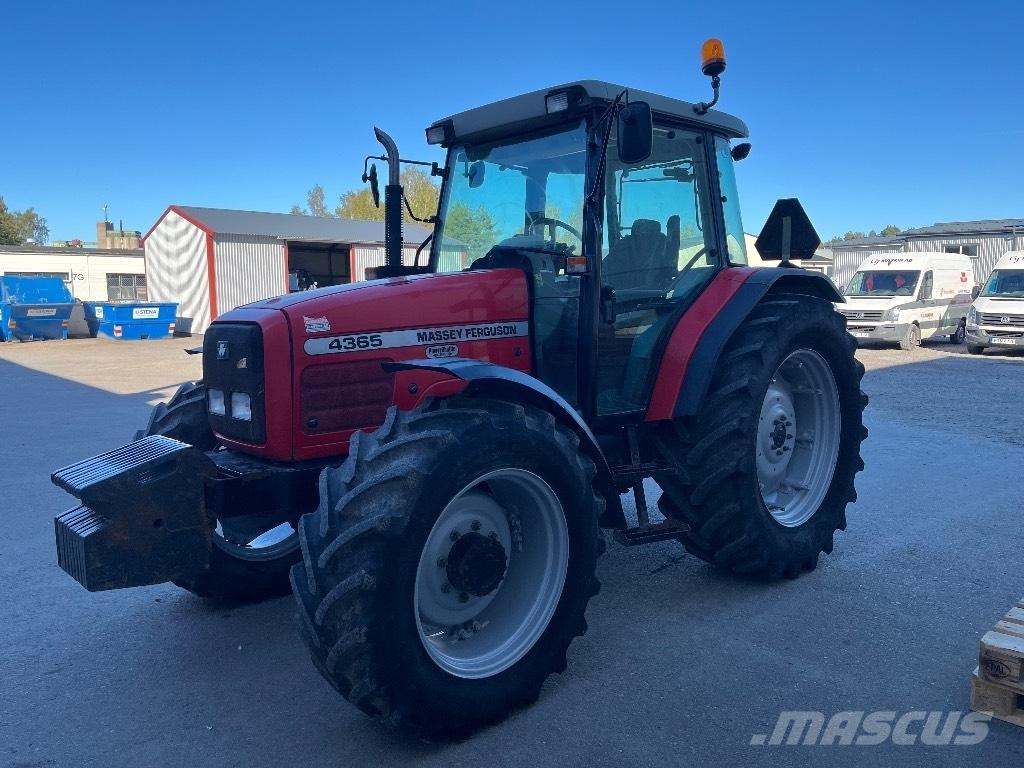 Massey Ferguson 4365 Tractoren