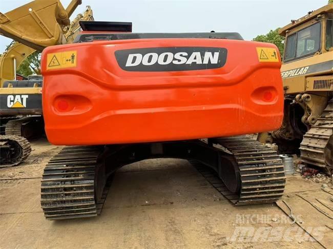 Doosan DX 225 LC Rupsgraafmachines