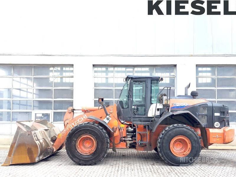 Hitachi ZW 250-6 Wielladers