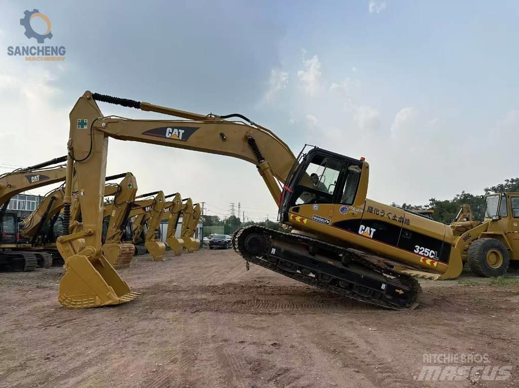 CAT 325 CL Rupsgraafmachines