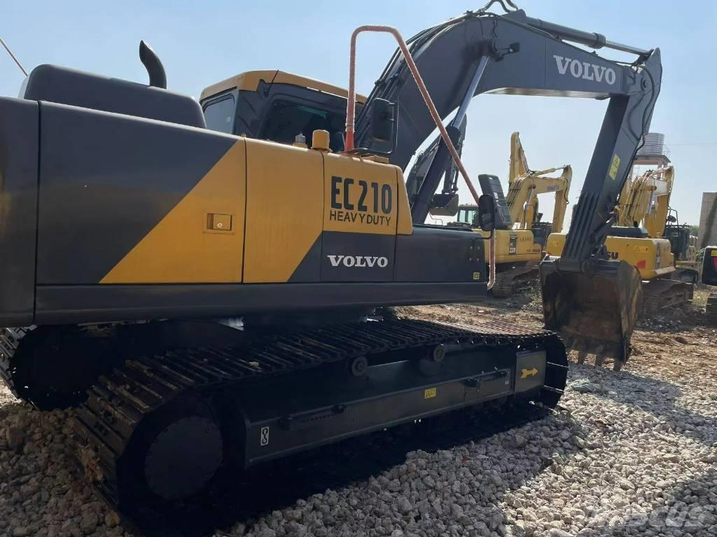 Volvo 210 Rupsgraafmachines