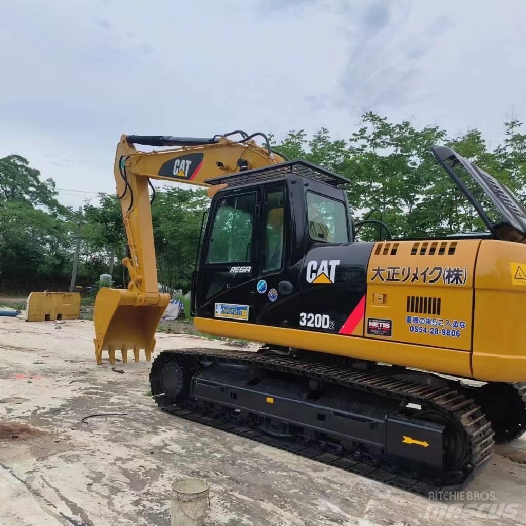 CAT 320D2 Rupsgraafmachines