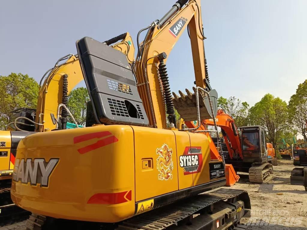 Sany SY135C Rupsgraafmachines