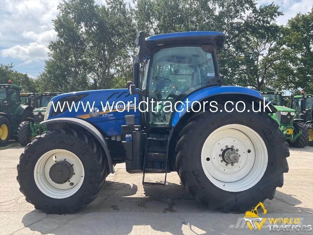 New Holland T 7.245 Tractoren