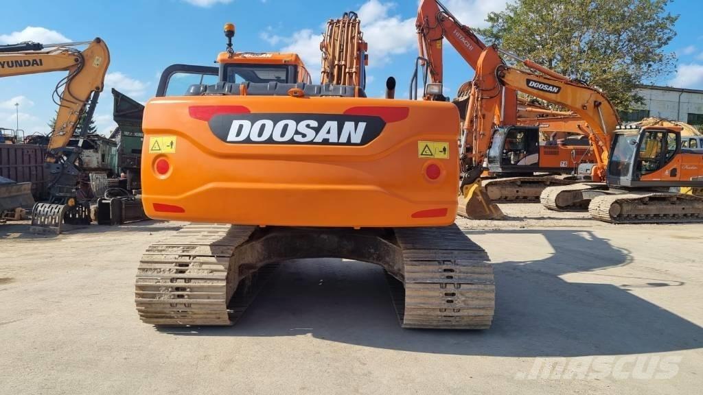 Doosan DX 225 Rupsgraafmachines