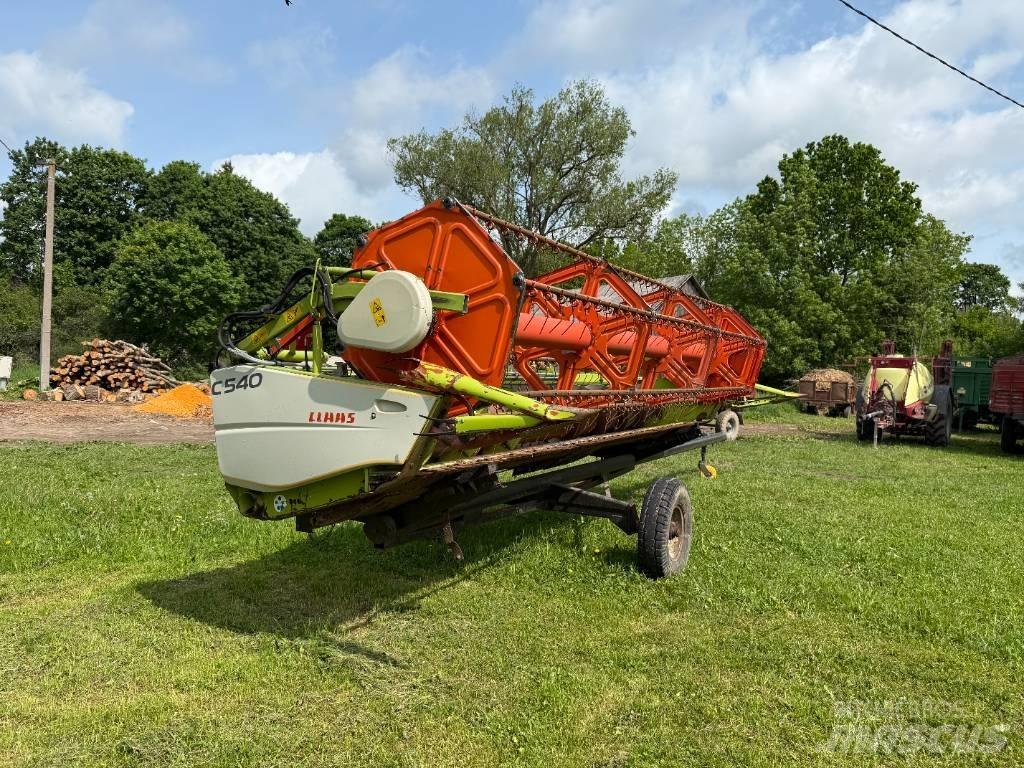 CLAAS Avero 240 Maaidorsmachines