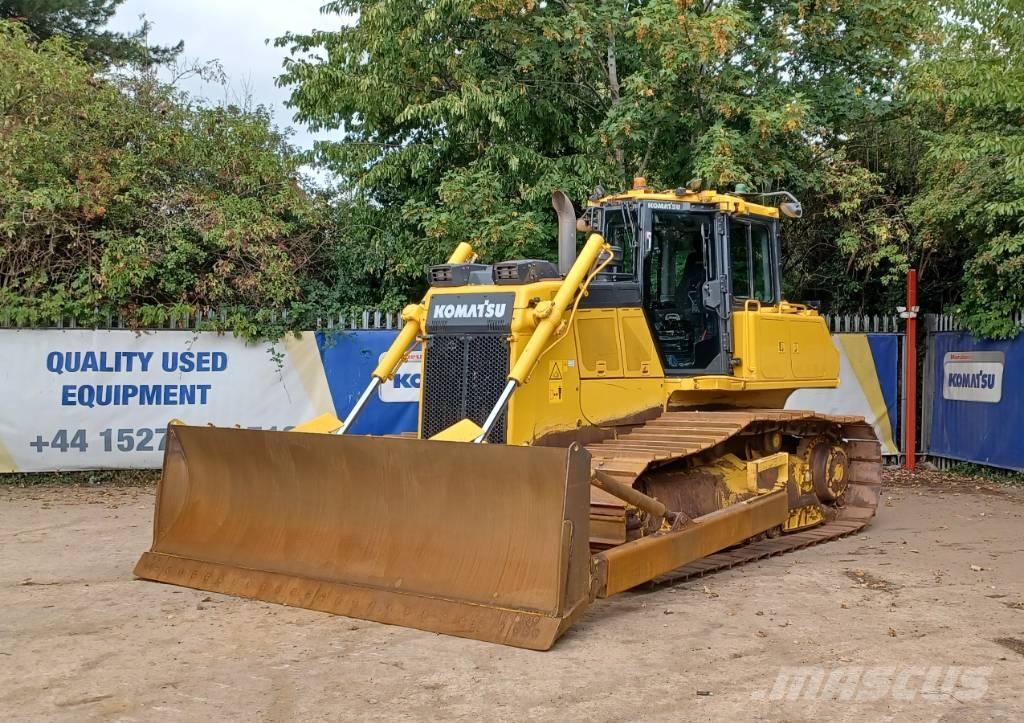 Komatsu D65PX-18E0 Rupsdozers